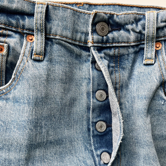 Revolve Levi's 501 Skinny Jeans Distressed Post Modern Blues 29/28 Button Fly - Picture 15 of 15